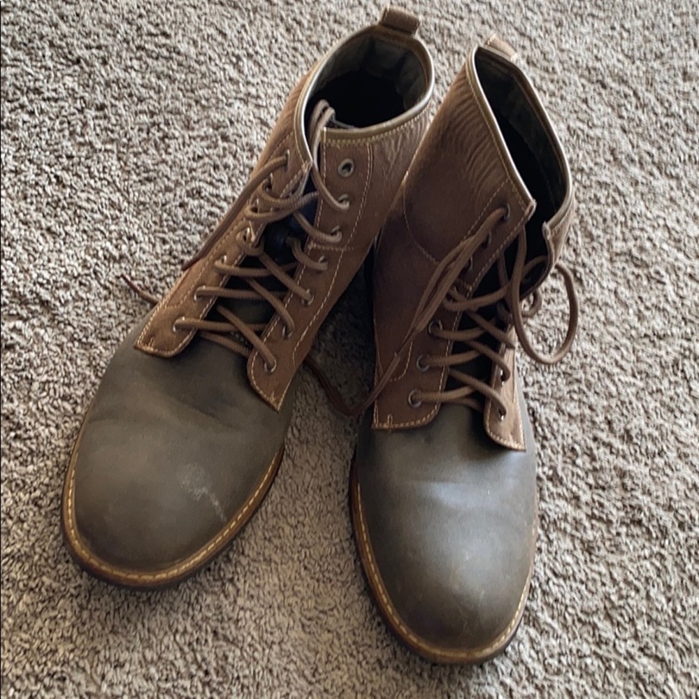 Brown boots SOLD